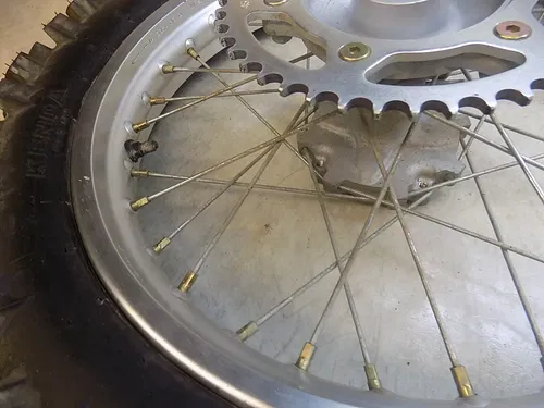 Honda XR400 Rear Wheel   XR 400 2000 LOW hours