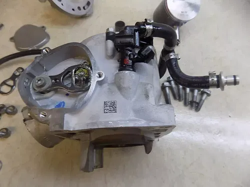 Husqvarna TE250i Top End Cylinder Head powervalve Injector    TE 250 i 2023 NEW