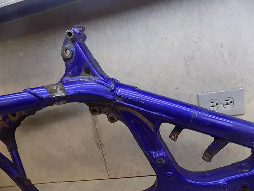 Yamaha YZ250 Frame   YZ 250 2000