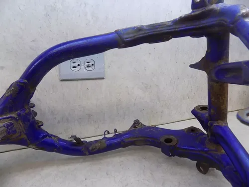 Yamaha YZ250 Frame   YZ 250 2000