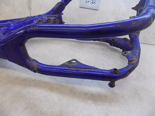 Yamaha YZ250 Frame   YZ 250 2000