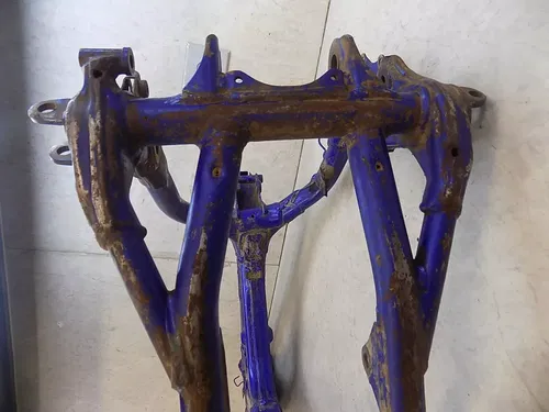 Yamaha YZ250 Frame   YZ 250 2000