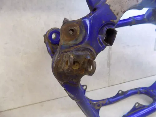 Yamaha YZ250 Frame   YZ 250 2000