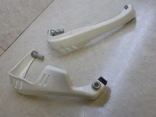 Honda XR400 Side Plastics Panels Plates number XR 400 2000 low hours!