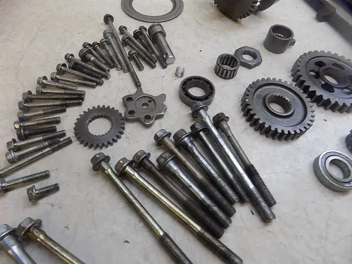 Honda XR650L Engine Parts pieces bolts guides  XR 650L L 2018