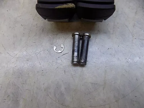 BMW R1200GS Rear Passenger Footpegs Set   R 1200gs GS 2011 low miles