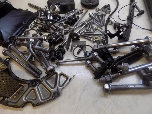 Triumph T100 Engine Parts pieces bolts covers misc   Bonneville 2014 low miles
