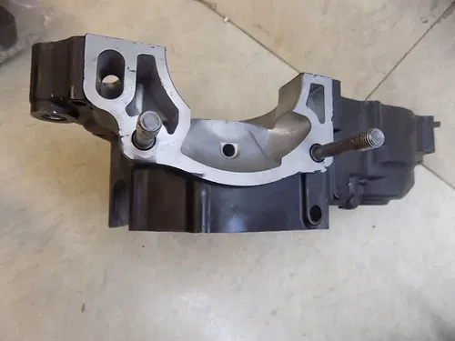 Kawasaki KX250  Engine Case Halves set left right   KX 250  2005  2 stroke