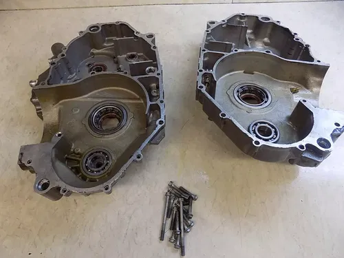 KTM 690 Enduro Engine Case Halves Set Left Right half     2013
