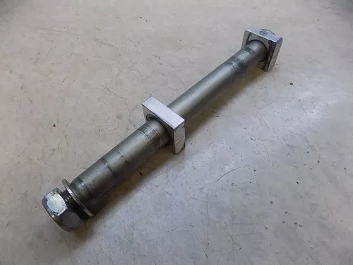 Honda CRF450 RWE Rear Wheel Axle Bolt  CRF 450R 2023 NEW