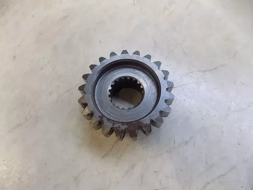 Suzuki RM250 Primary Drive Gear  RM 250 2004