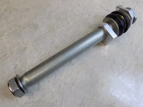 Kawasaki KX450 Rear Wheel Axle Bolt w/ Spacers KX 450 2024 new #7