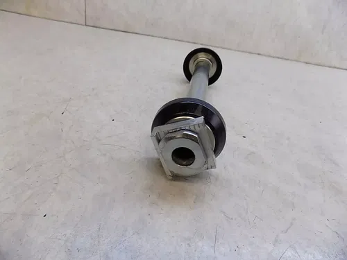 Yamaha YZ250X Rear Wheel Axle Bolt w/ spacers / blocks   YZ 250 x 2024 New