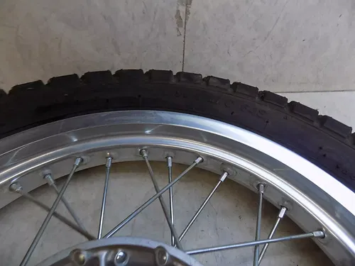 Suzuki DR650SE Rear Wheel w/ Tire DR 650se se 2022 low miles