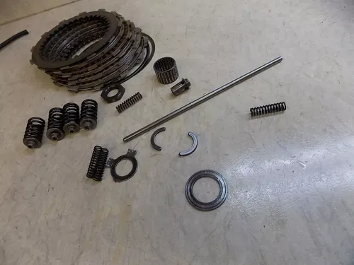 KTM 690 Enduro Clutch Kit   2013