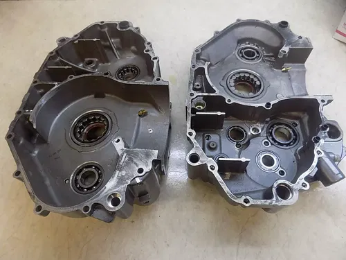 Husqvarna 701sm Engine Case halves left Right   sm 701 enduro 2018 eng  690