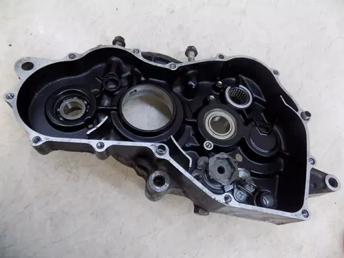 Honda ATC250R Left Engine Case Half   atc 250R R 1983