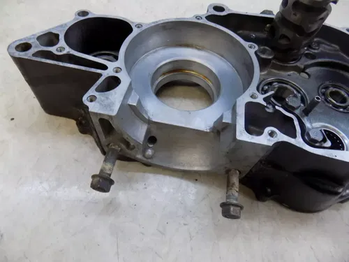 Honda ATC250R Left Engine Case Half   atc 250R R 1983