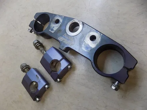 Honda CR500 Applied Racing Triple Tree Clamp w/ 1 1/8 clamp    CR 500 1997