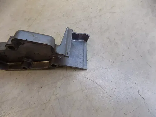 Yamaha YZ250 Cylinder Power Valve Cover  YZ 250 2000