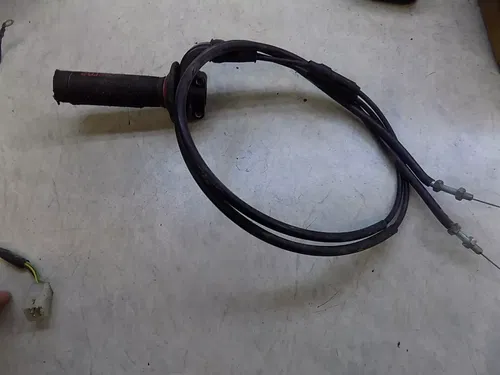 Husqvarna TE610 Throttle Tube w/ Cables   TE 610 2008 low miles