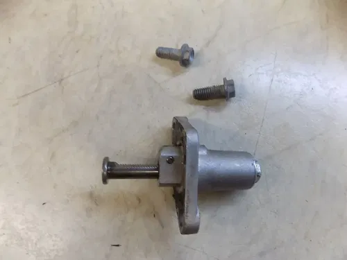 Honda SXV550 Timing Chain Tensioner    SVX 550 2007