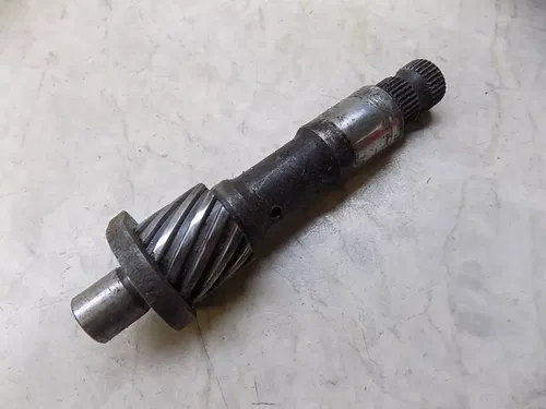 Yamaha RZ350 Kickstarter Drive Shaft    RZ 350 1984 1985