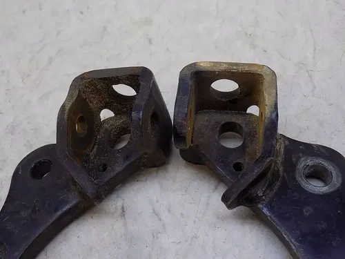 Honda TX250R Footpeg Mounts Set   TRX 250R R 1987