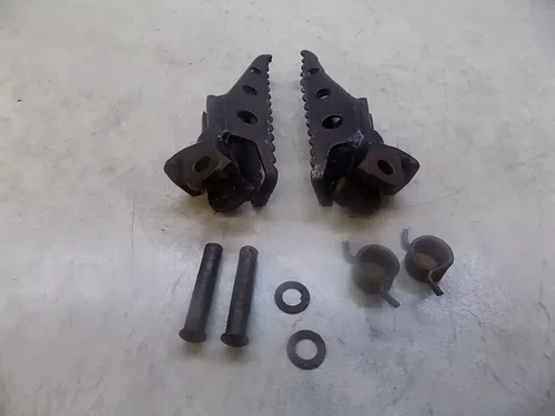 Honda ATC200X Footpegs Pegs Set ATC 200X X 1987