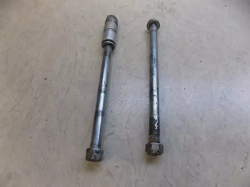 Yamaha YZ65 Front Wheel Axle Bolt w/ Swingarm bolt  YZ 65 2018