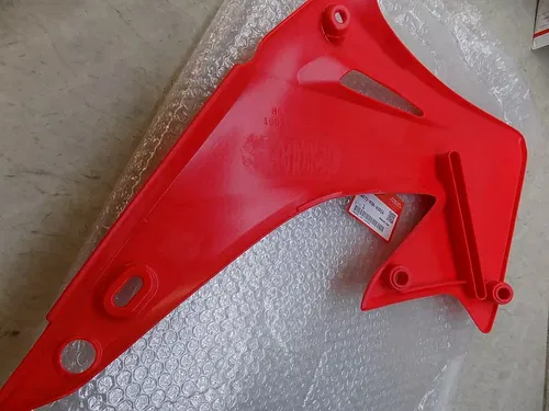 Honda CR250 Left Side Radiator Shroud 19072-KSK-A30ZA CR 250 NEW '