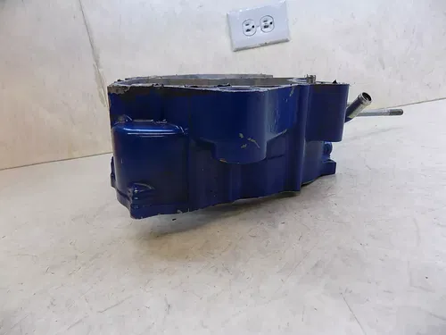Honda XR650R Right Engine Case half     XR 650R R 2001  c