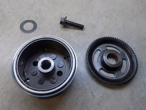 Kawasaki klx230sF Flywheel w/ Starter gear / Rotor  OEM KLX 250 2009 low mile