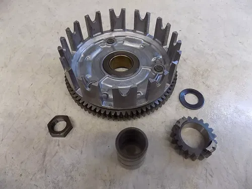 Yamaha XT500 Clutch Basket     XT 500 1976