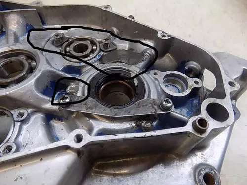 Suzuki LT500 Rear Engine Case Half   LT 500 Quadzilla 1989 #2  *has cracks*