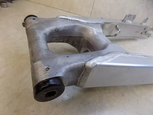 Honda XR600R Swingarm Rear Arm   XR 600R R 1997