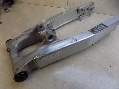Honda XR600R Swingarm Rear Arm   XR 600R R 1997
