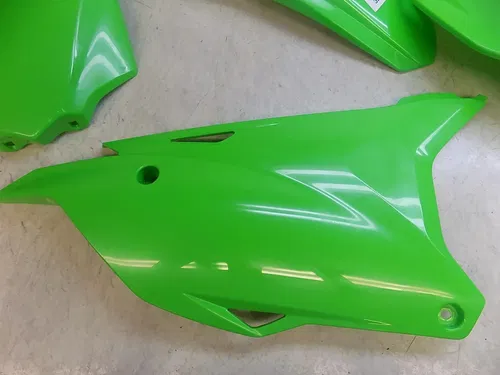 Kawasaki KX85 Plastics Fenders Shrouds Plates Panels Kit front  KX 85 2025 NEW 2