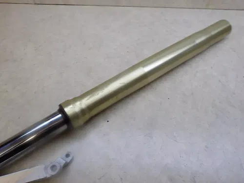 Yamaha R1 Fork Leg (one side)     R1  2001