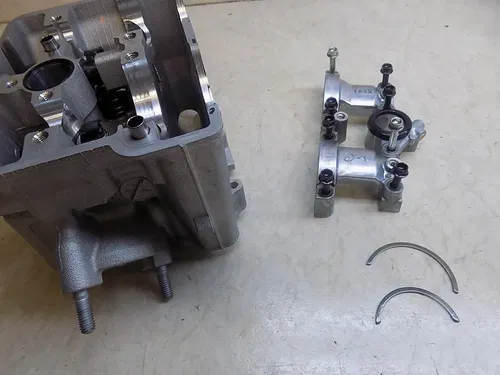 Kawasaki KX250 Head Assembly w/ Valves    KX 250 2025 NEW