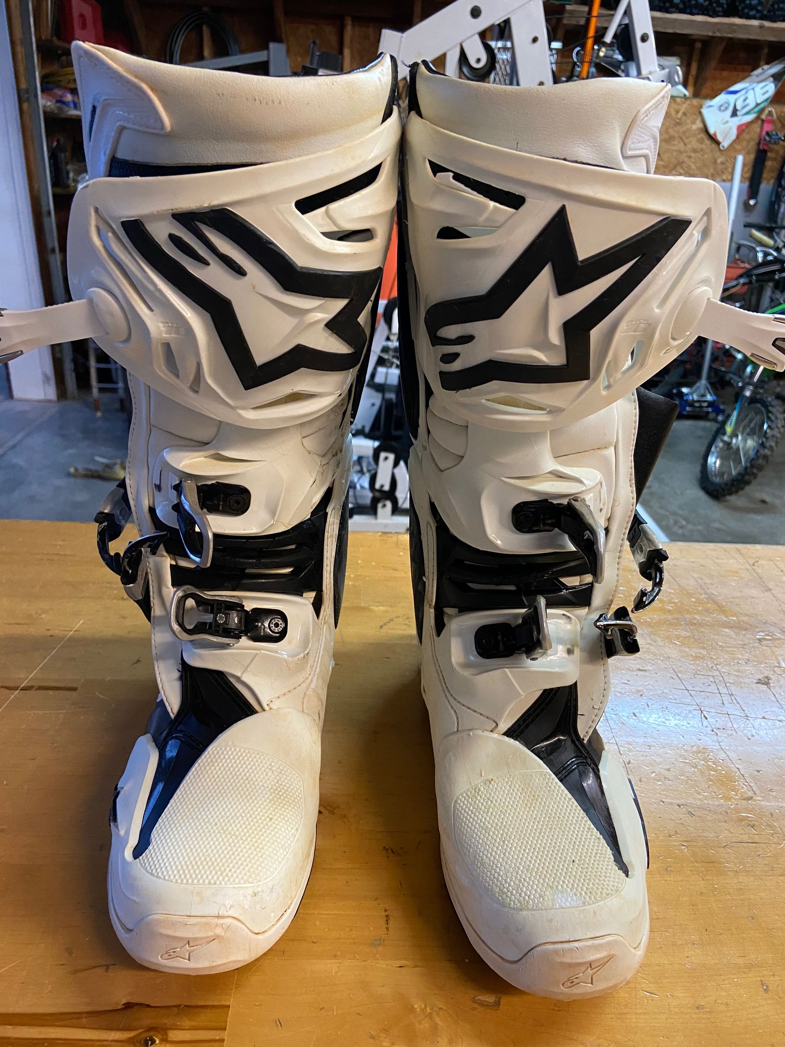 10 deals boots 2019
