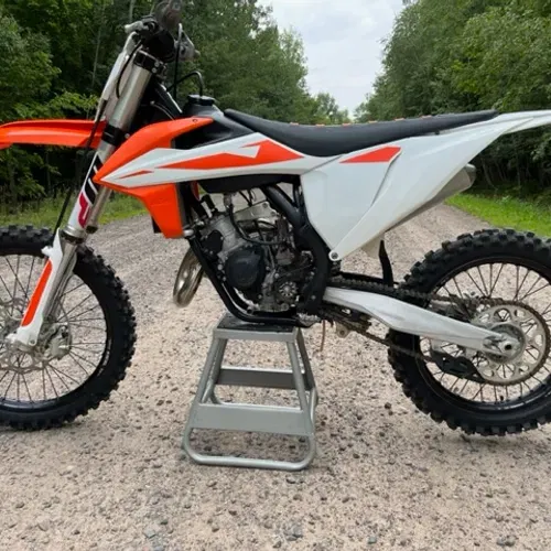2019 KTM 125SX Low Hrs