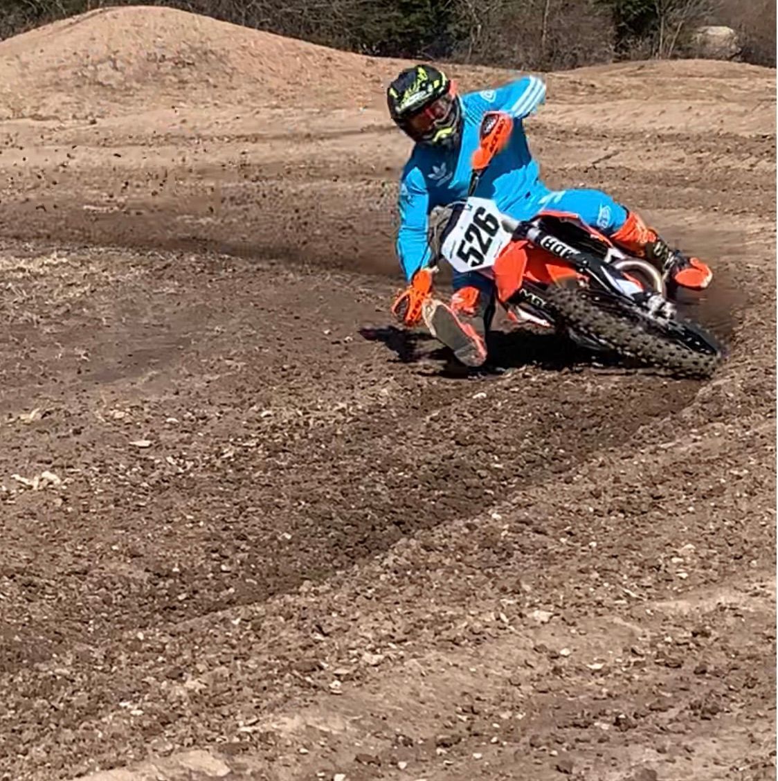 Mxer526