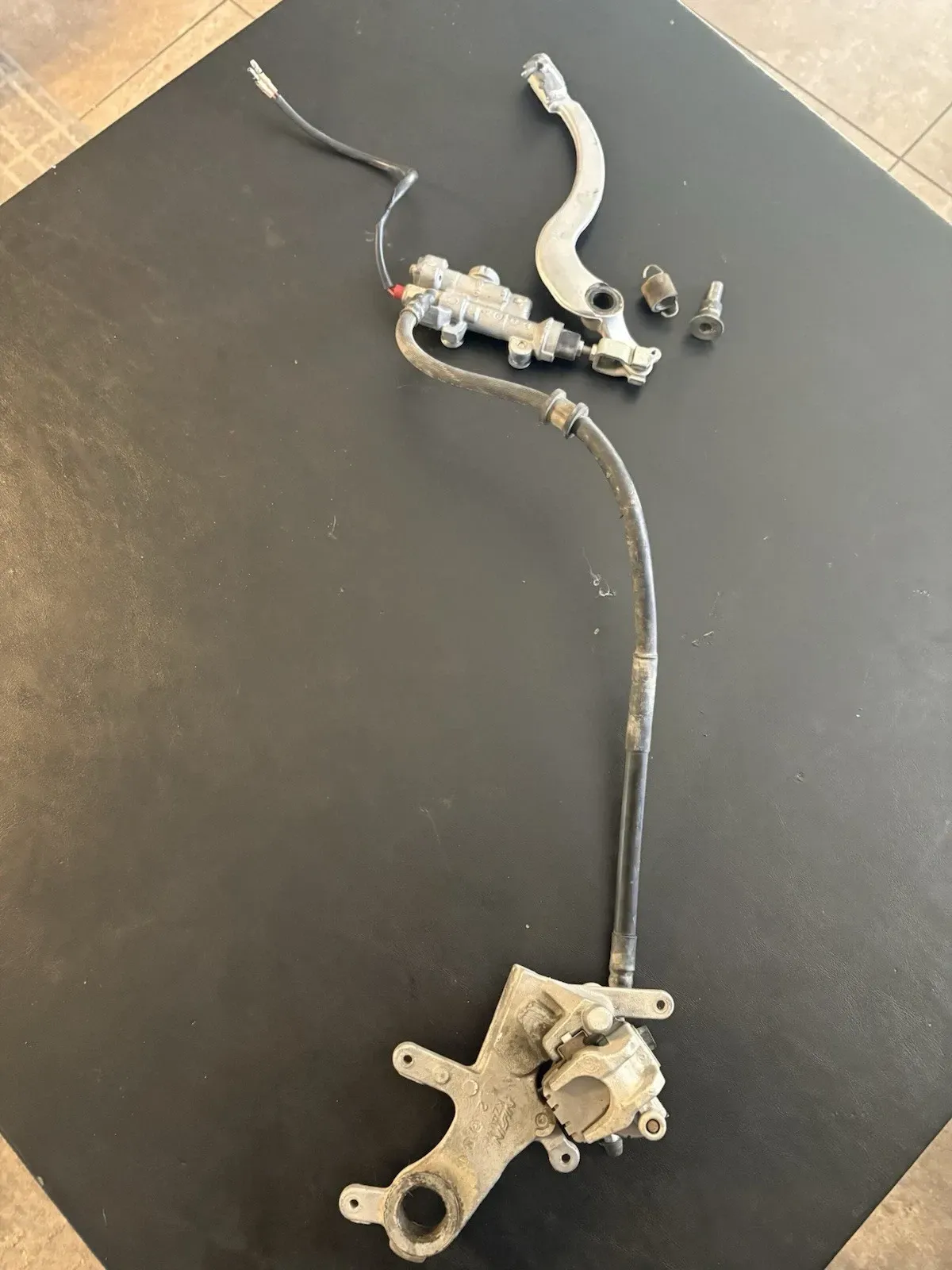 2007 Honda Crf450r OEM Rear Brake Assembly Master Cylinder Caliper