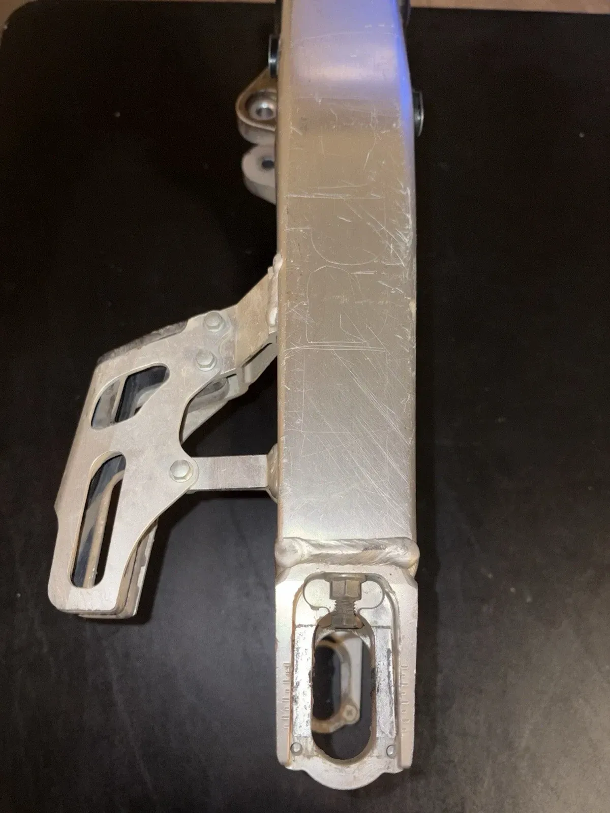 05 06 07 2005 2006 2007 Honda CR250 CR250R Swingarm Swing Arm 52200-KRN-710