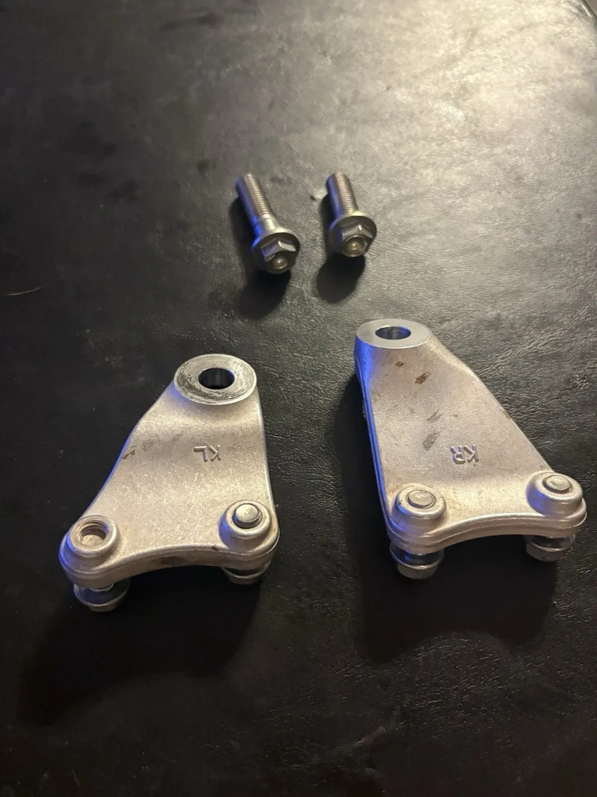 14-17 HONDA CRF250R OEM ENGINE MOTOR MOUNT STAY HEAD BRACKETS BOLT 50407-KRN-A81