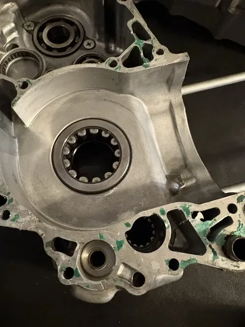 2004 04 HONDA CRF450R OEM LEFT & RIGHT ENGINE MOTOR CRANKCASE CRANK CASES BLOCK