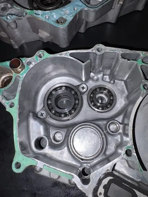 2004 04 HONDA CRF450R OEM LEFT & RIGHT ENGINE MOTOR CRANKCASE CRANK CASES BLOCK