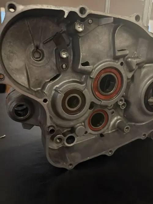 2004 04 HONDA CRF450R OEM LEFT & RIGHT ENGINE MOTOR CRANKCASE CRANK CASES BLOCK