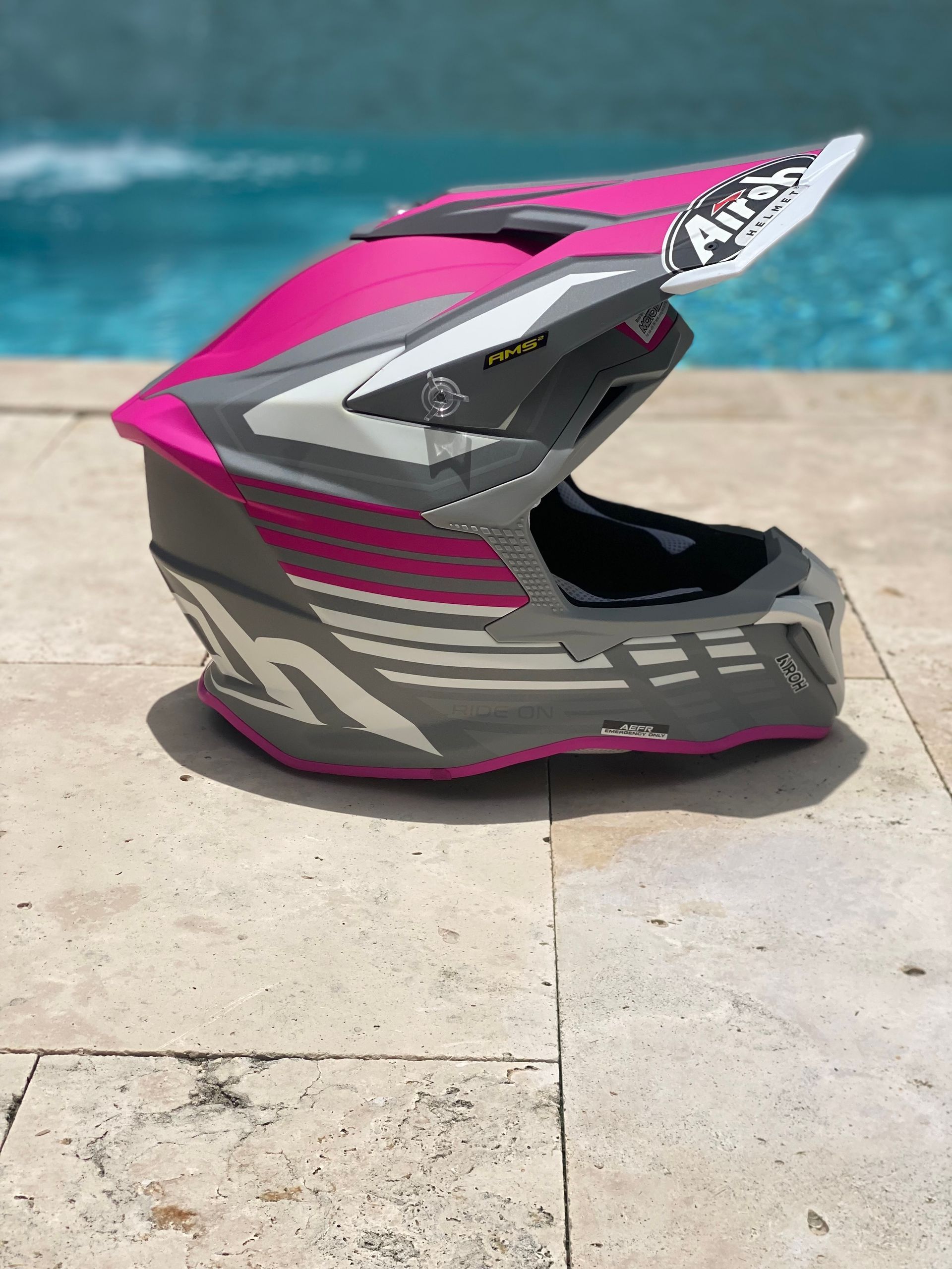 Airoh Strycker Shaded Carbon 